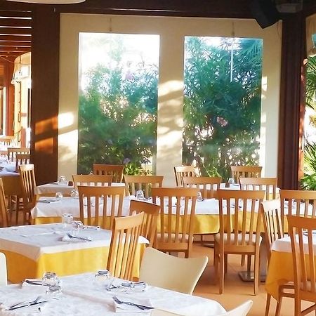 Villaggio Centro Vacanze De Angelis Numana Kültér fotó