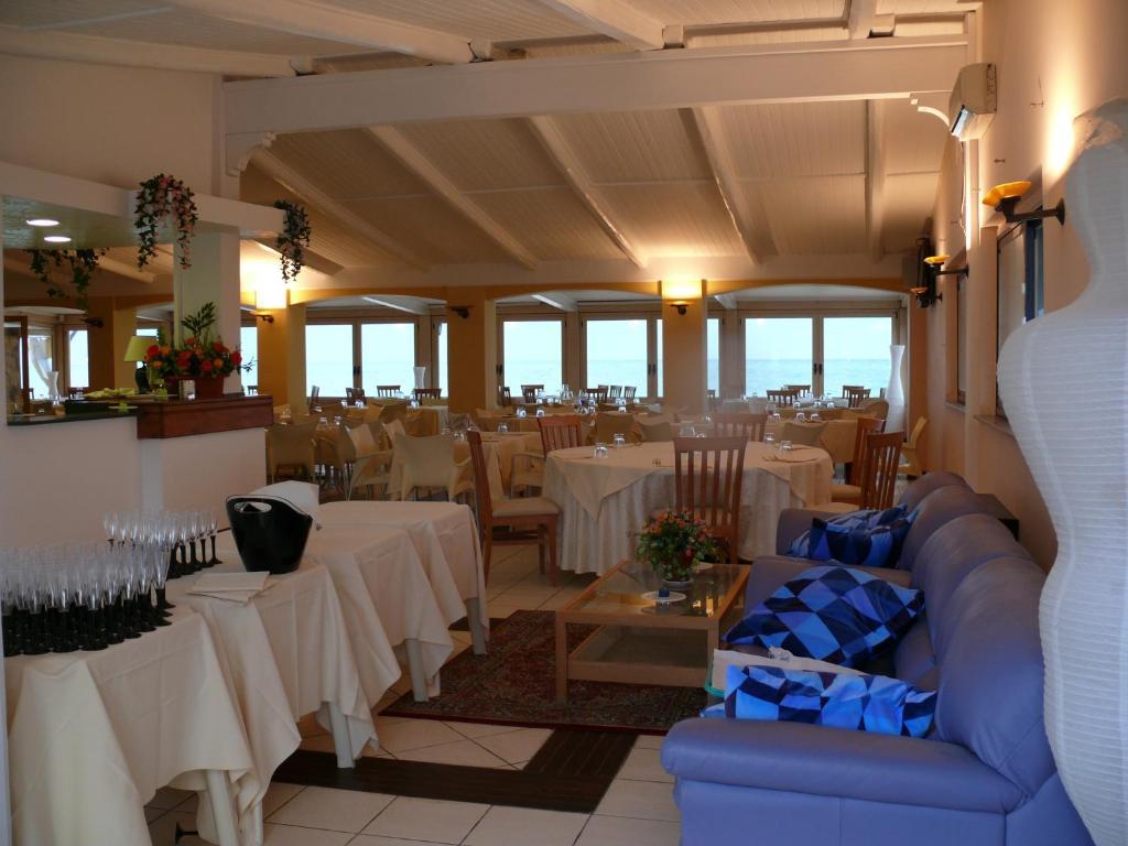 Villaggio Centro Vacanze De Angelis Numana Kültér fotó
