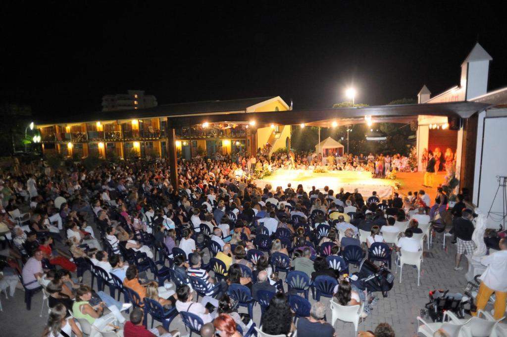 Villaggio Centro Vacanze De Angelis Numana Kültér fotó
